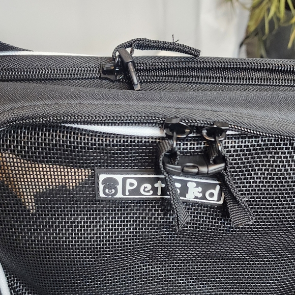 ‼️Airplane Approved Pet Carrier with Wheels‼️ - Picture 13 of 13